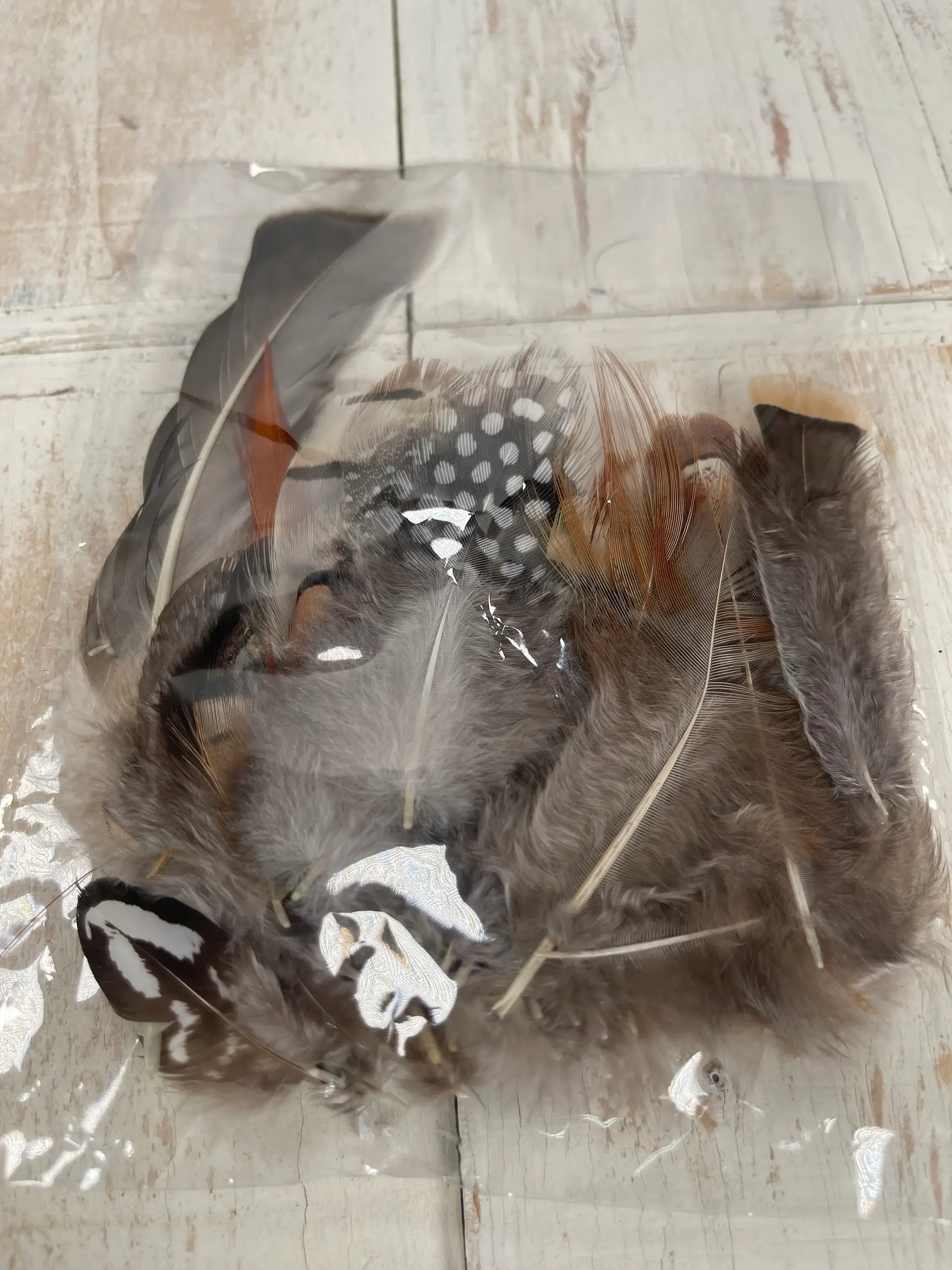 All Natural Feather Assortment,50 Pieces mix  Short1.5-6.5in - Broadmoor Hat Company